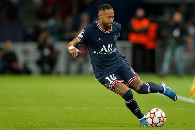 乔帅雪藏王哲林重用胡金秋 后者20分率队首胜